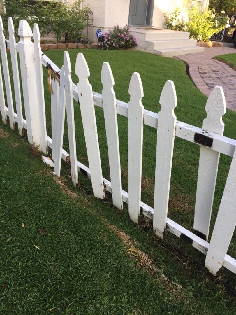 Dry Rotted Wood Fencing - All Los Angeles Painting Company, Inc.