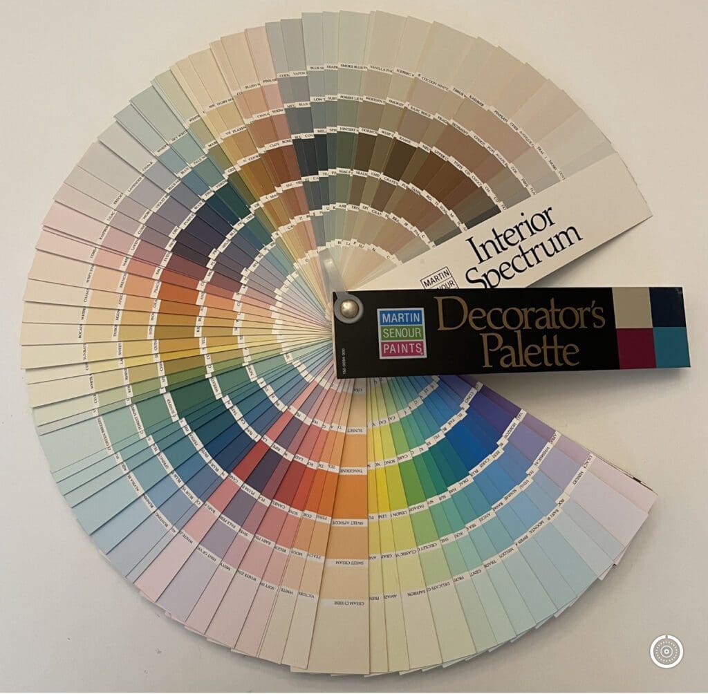 Martin Senour Paints Interior Spectrum Colors. This is the 1994 Martin Senour Paints Interior Spectrum Color Palette. The 1,085 classic hues in this collection offer a balanced selection of pastels and mid range tones.